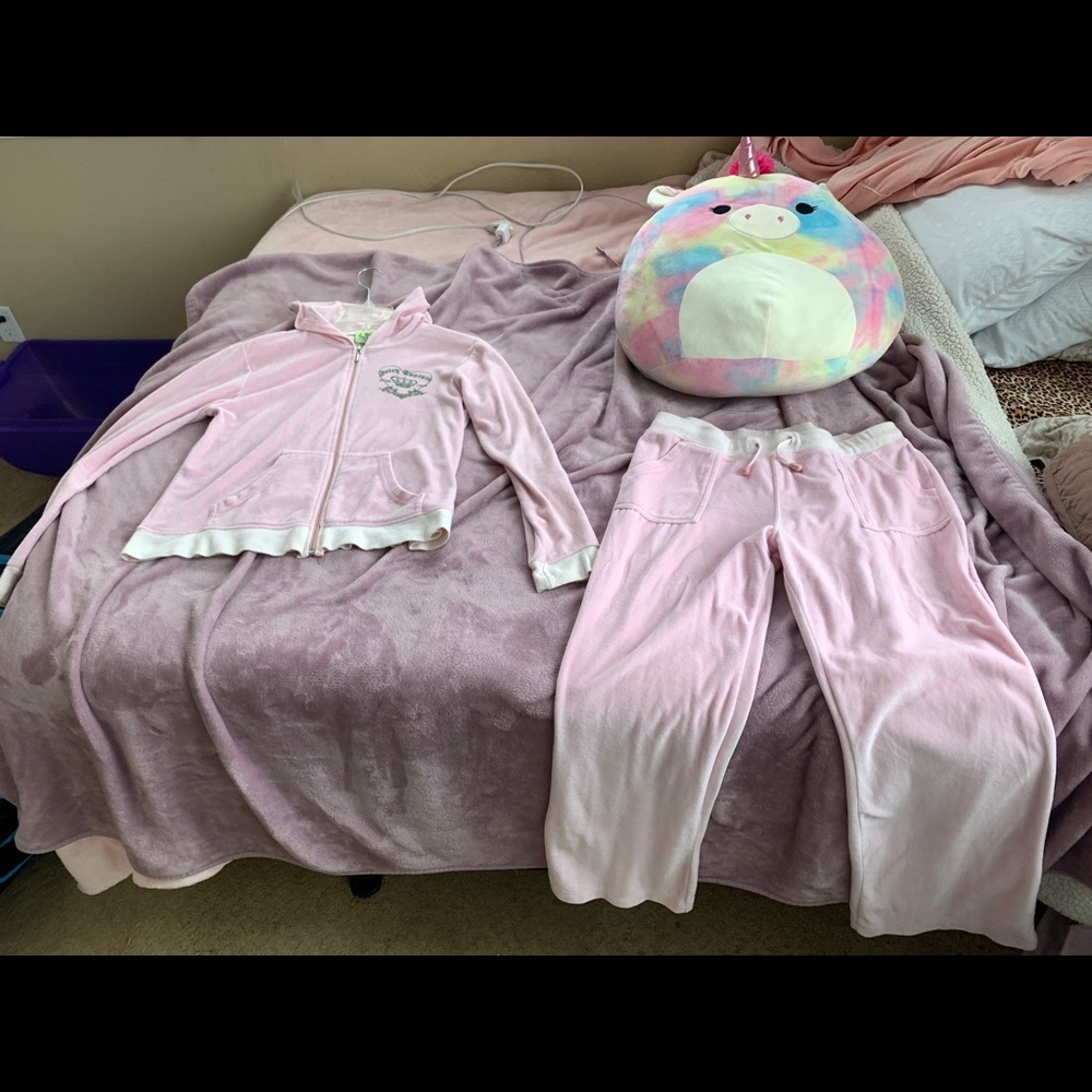 pink juicy couture tracksuit